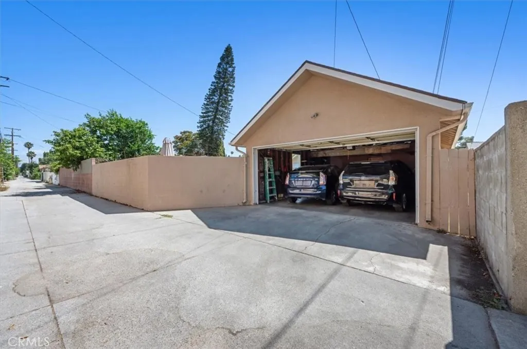 1841 S 6th Street, Alhambra, California 91803 home-pic-21